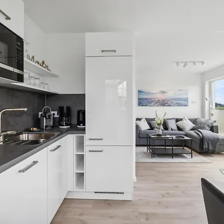 Holiday home 2 Bedroom Stunning In Tossens