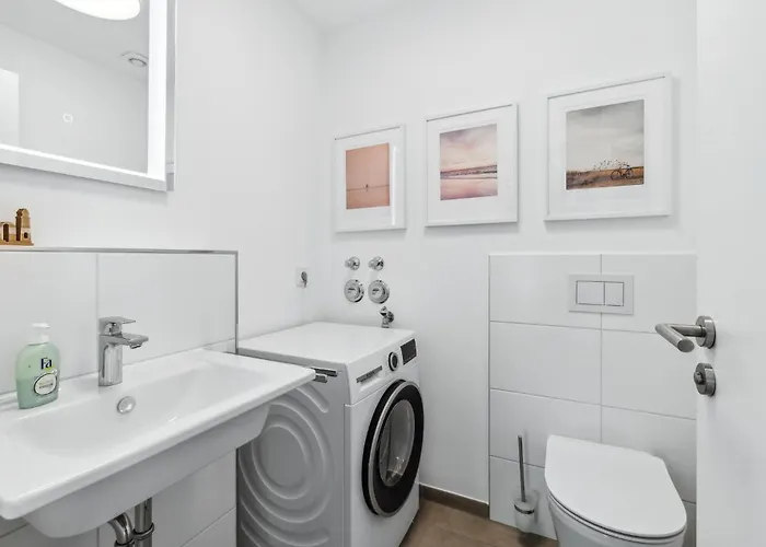 Nyaraló Stunning In With Sauna Tossens